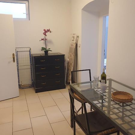 Spacious Apartment Near The Center ウィーン エクステリア 写真